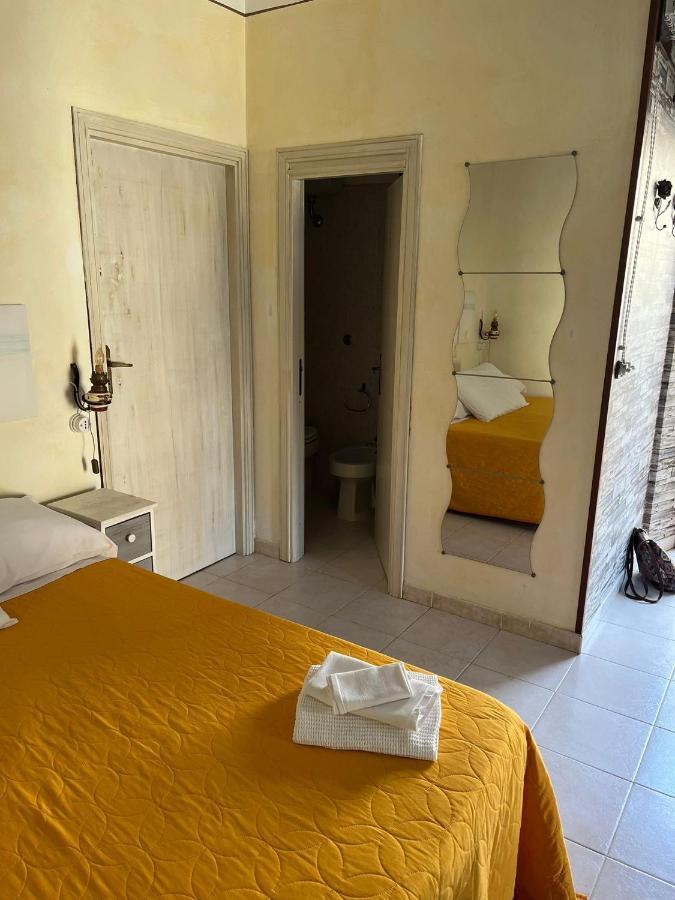 Gio Rooms Scalea Exteriér fotografie