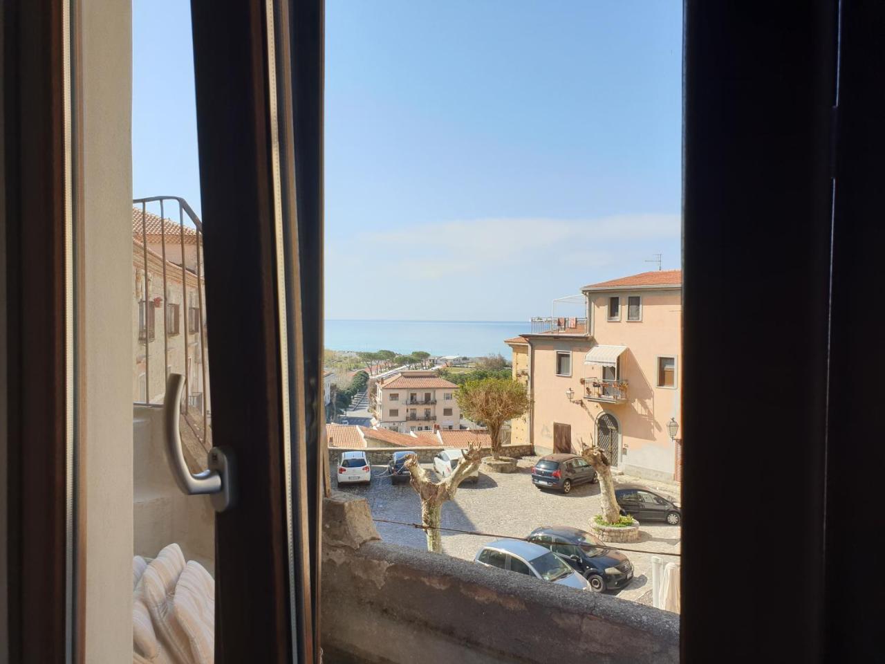 Gio Rooms Scalea Exteriér fotografie