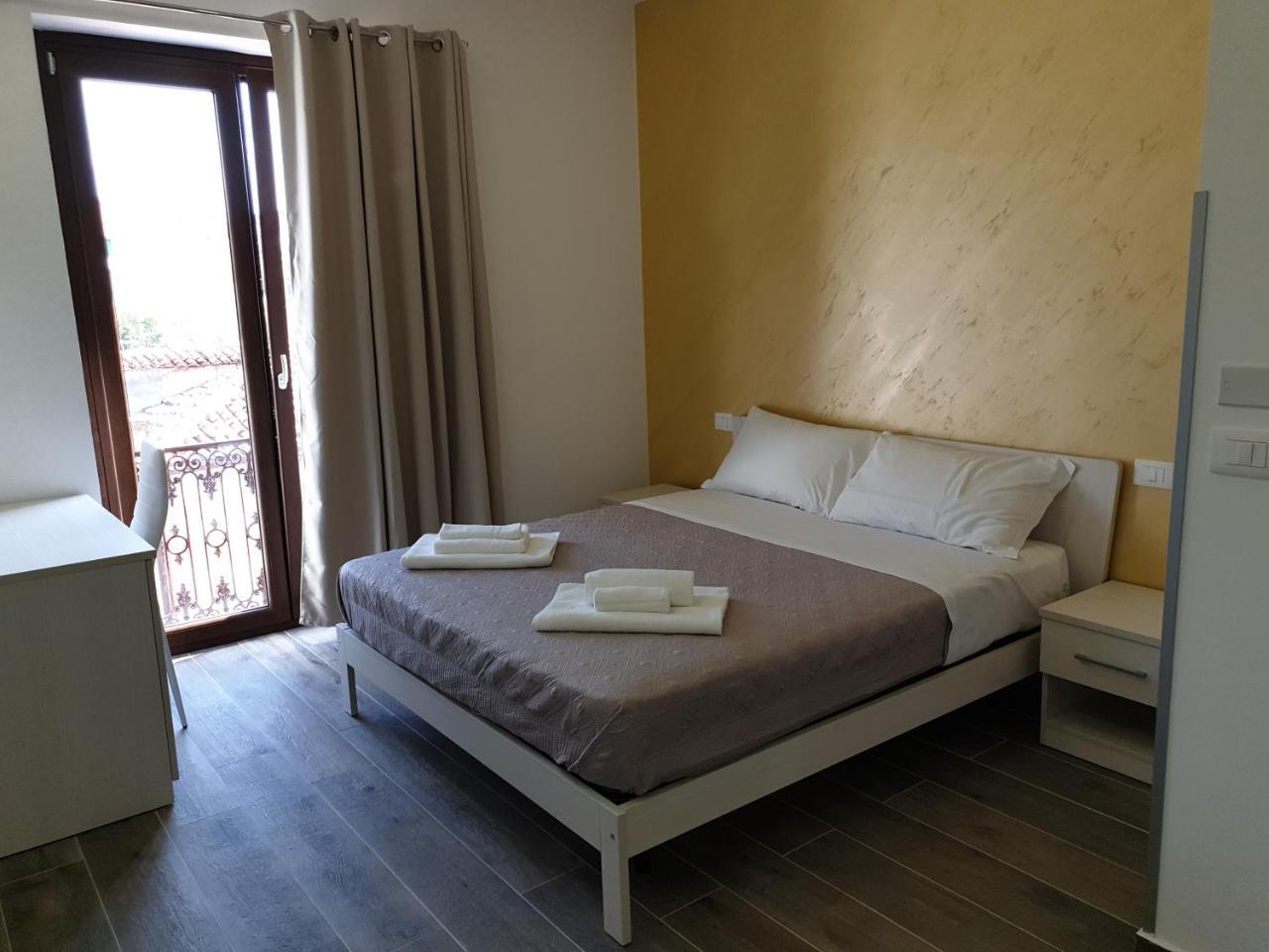 Gio Rooms Scalea Exteriér fotografie