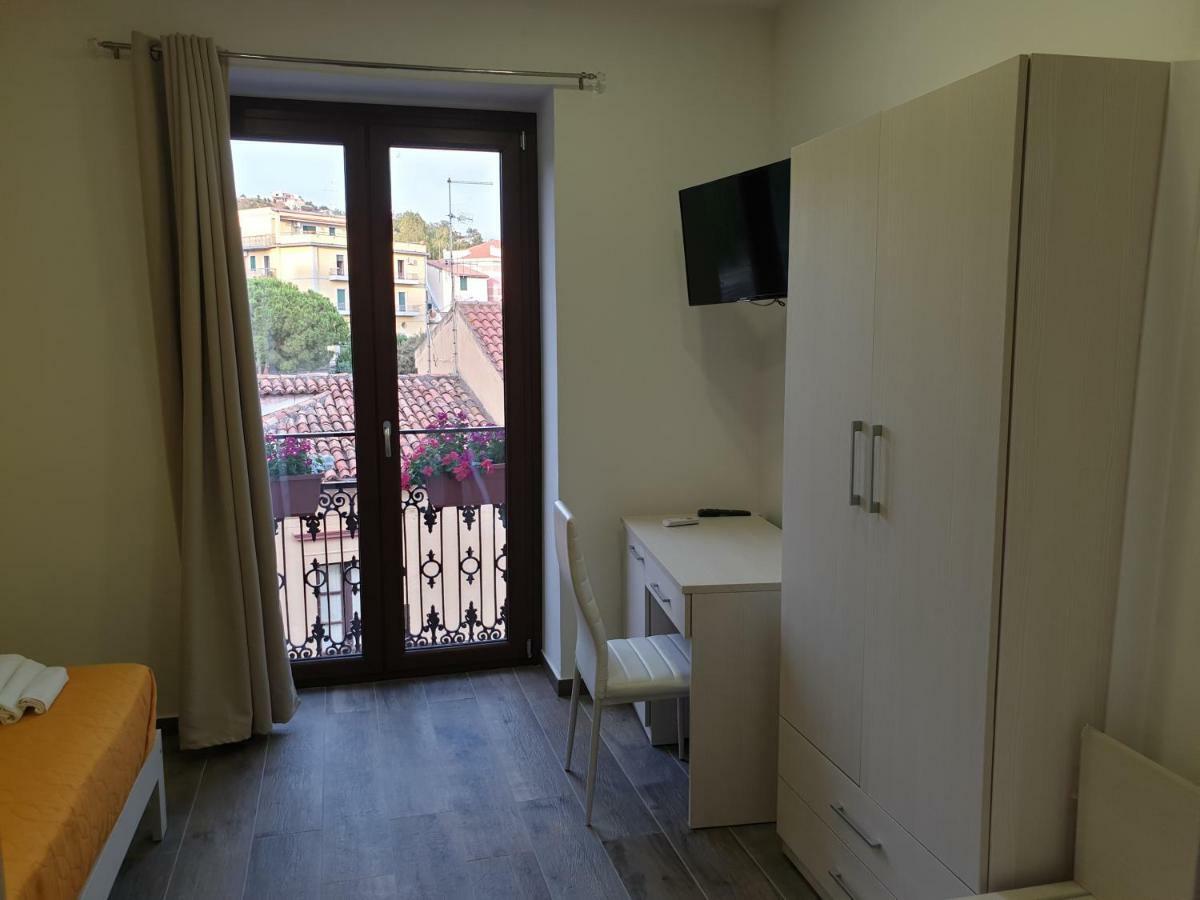 Gio Rooms Scalea Exteriér fotografie